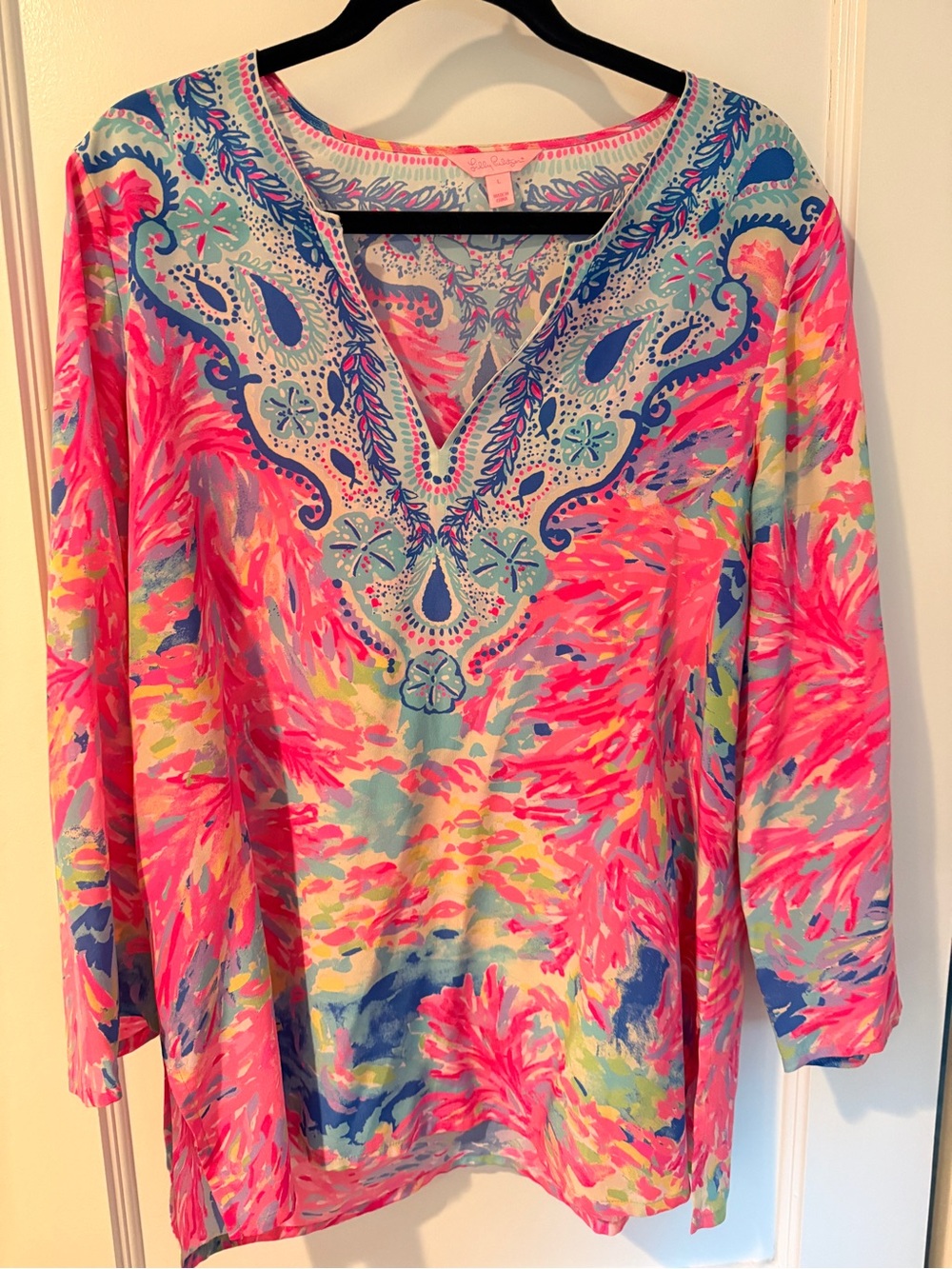 Lilly Pulitzer Renata Tropical Print V-Neck Tunic Blouse